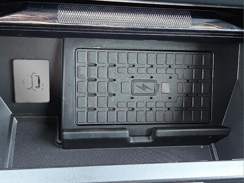 new 2025 Ford F-150 car, priced at $64,098