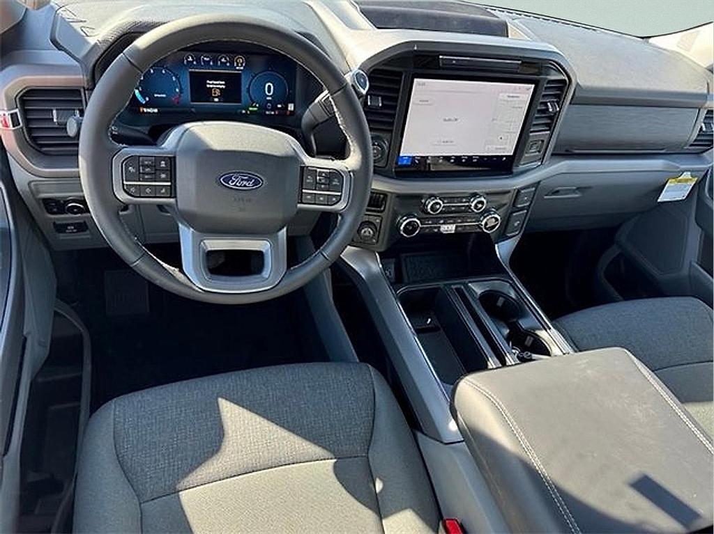 new 2025 Ford F-150 car, priced at $46,666