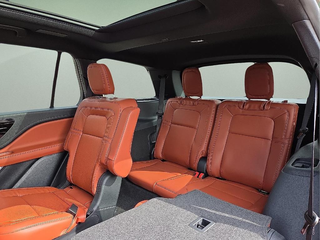 new 2026 Lincoln Aviator car, priced at $76,021
