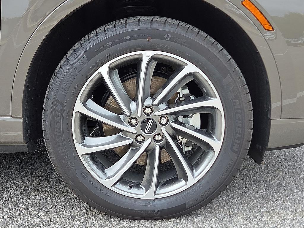 new 2025 Lincoln Corsair car, priced at $46,352