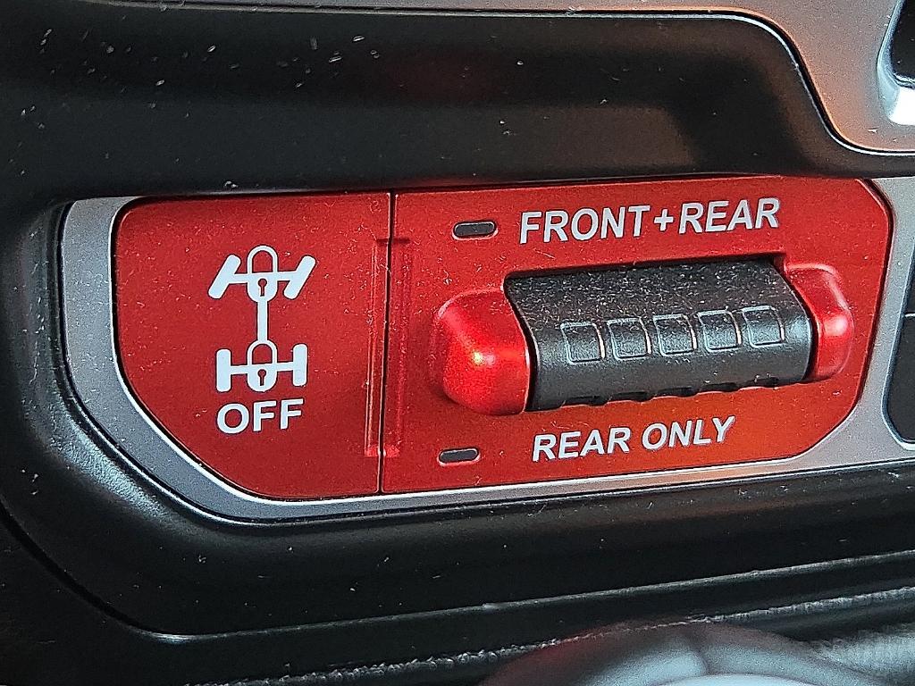 used 2021 Jeep Wrangler Unlimited car, priced at $31,869