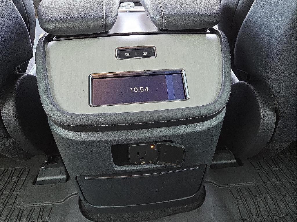 new 2025 Lincoln Navigator L car, priced at $99,591