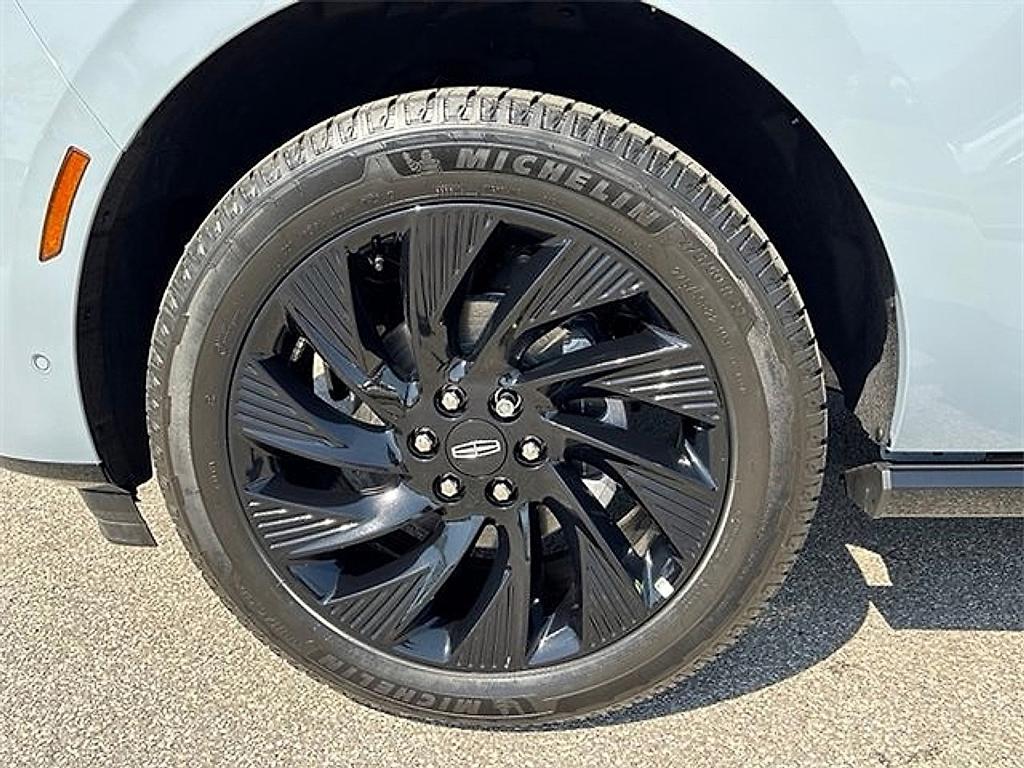 new 2025 Lincoln Navigator car, priced at $94,392