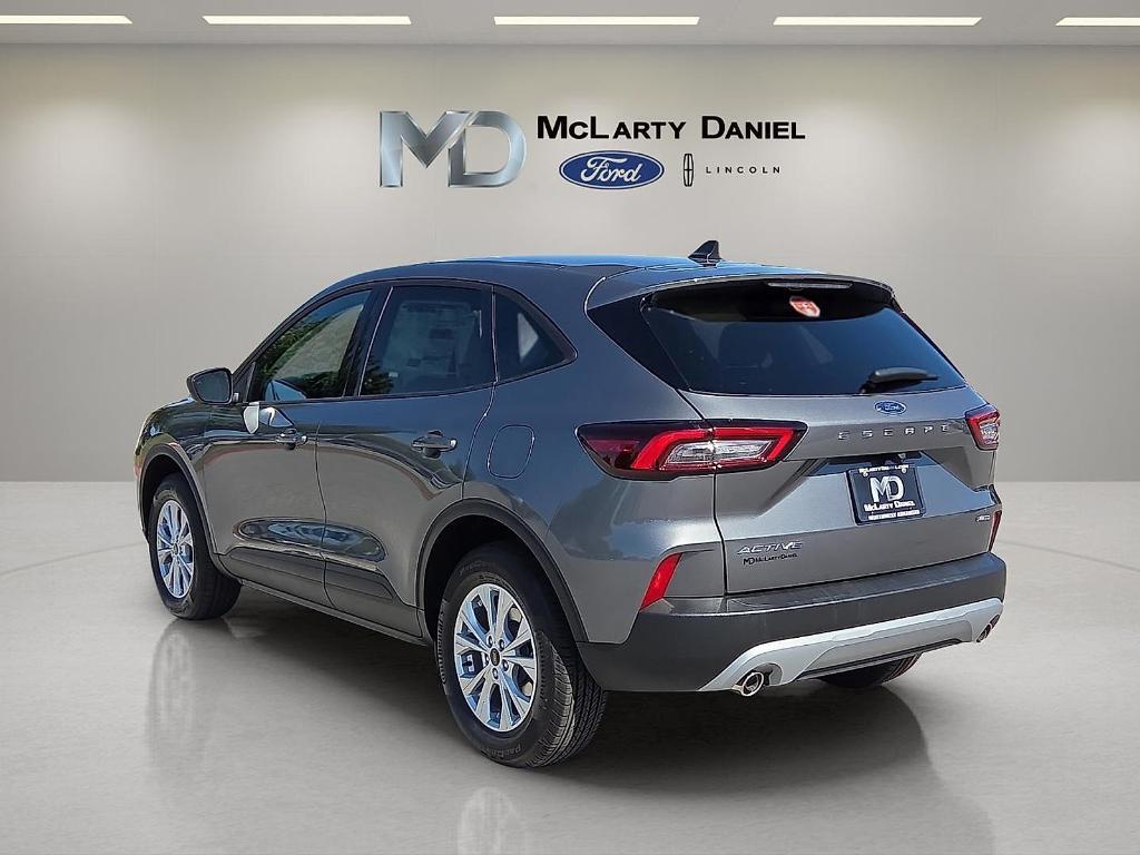 new 2026 Ford Escape car, priced at $27,381
