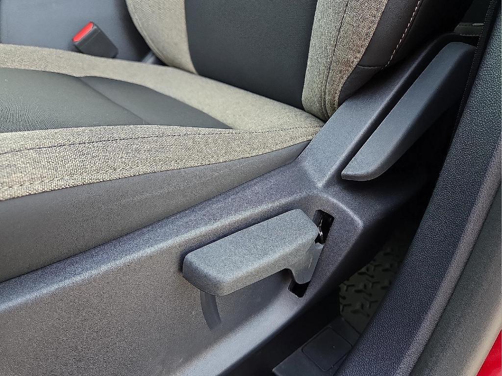 new 2025 Ford Bronco Sport car, priced at $28,876