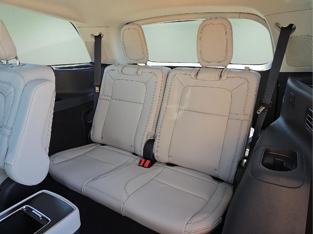 new 2026 Lincoln Aviator car, priced at $78,850