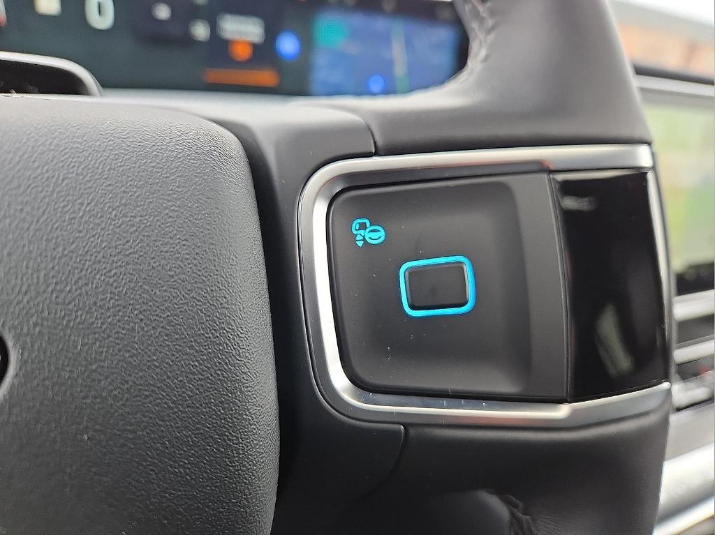 new 2026 Ford Expedition car, priced at $81,826