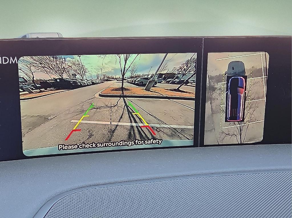 new 2025 Lincoln Navigator car, priced at $93,525