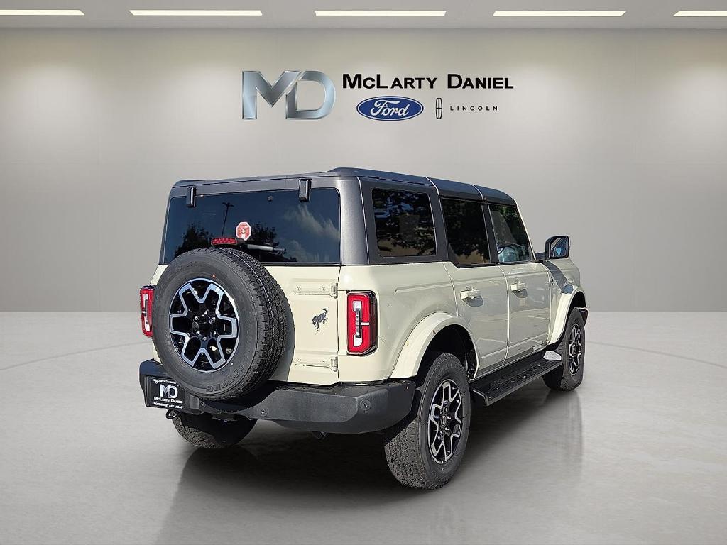 new 2025 Ford Bronco car, priced at $57,719