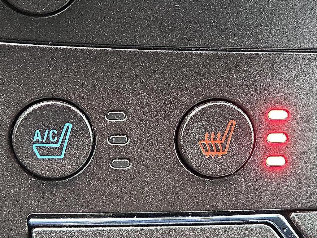 used 2017 Ford Edge car, priced at $15,995