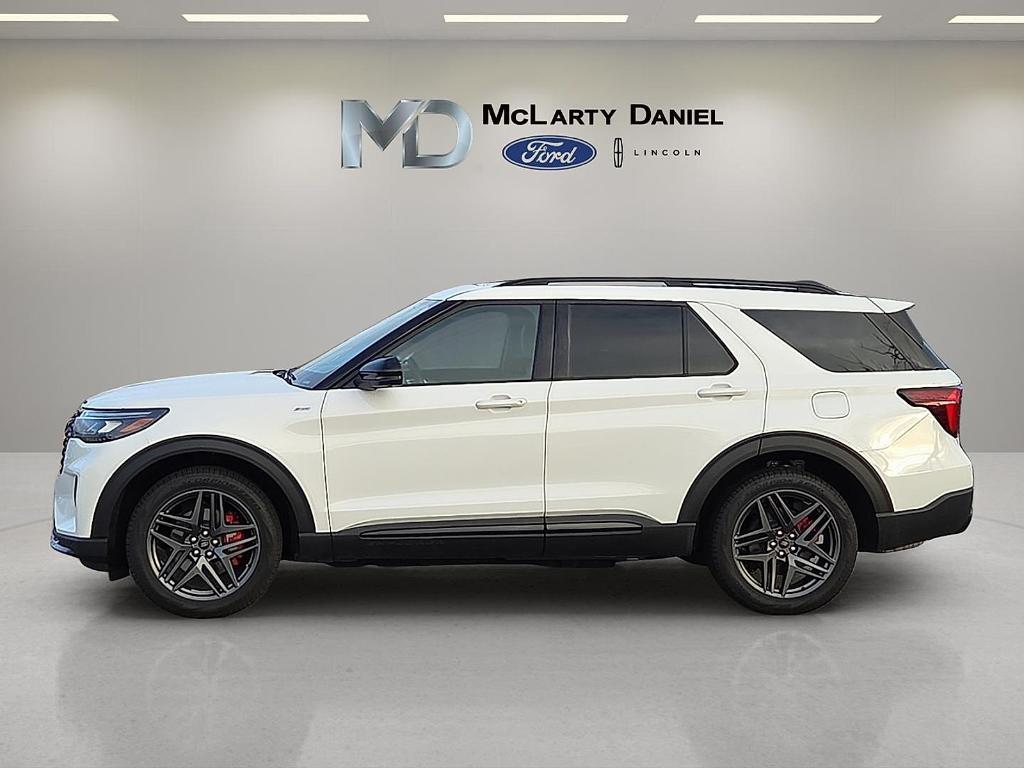 used 2025 Ford Explorer car, priced at $41,954