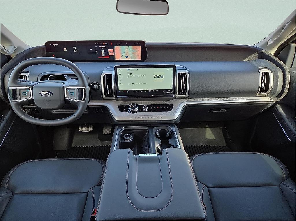 new 2025 Ford Expedition Max car, priced at $69,354