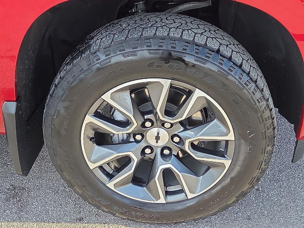 used 2024 Chevrolet Silverado 1500 car, priced at $49,777