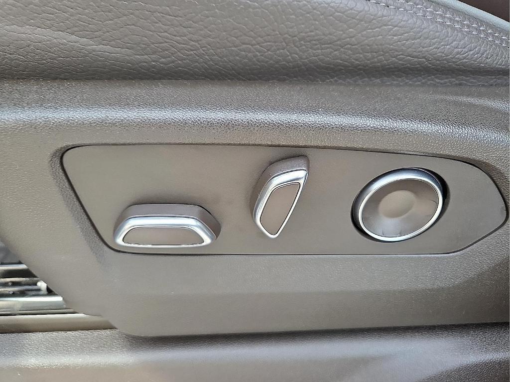 used 2024 GMC Sierra 2500 car, priced at $69,559