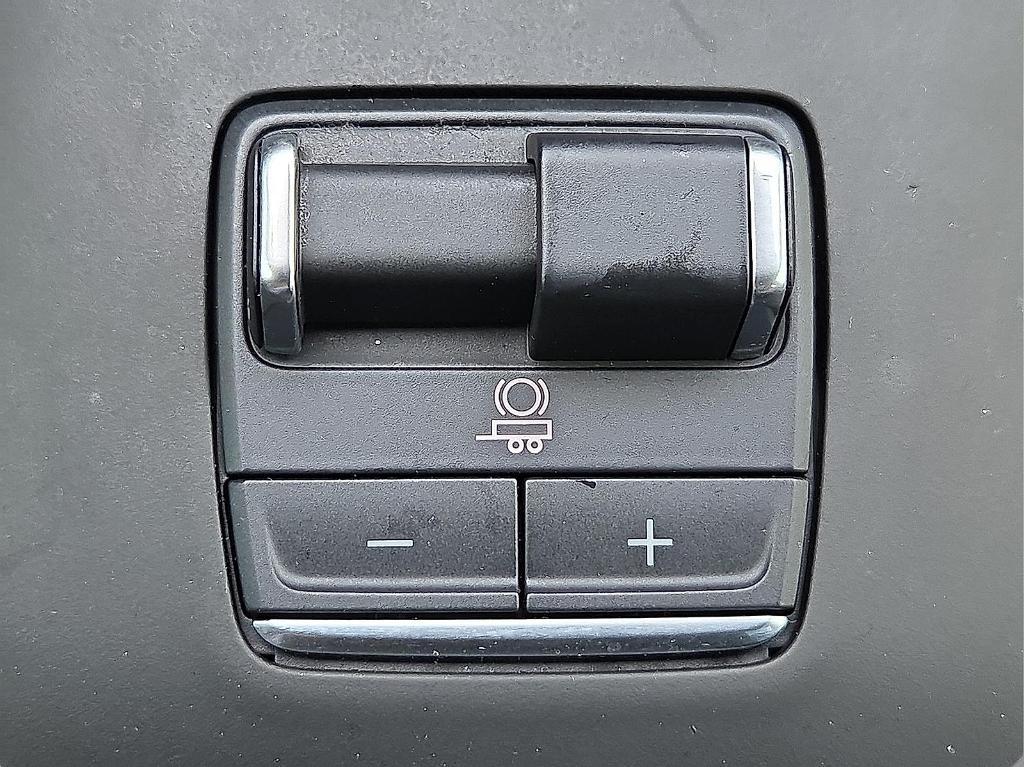 used 2024 GMC Sierra 2500 car, priced at $69,559