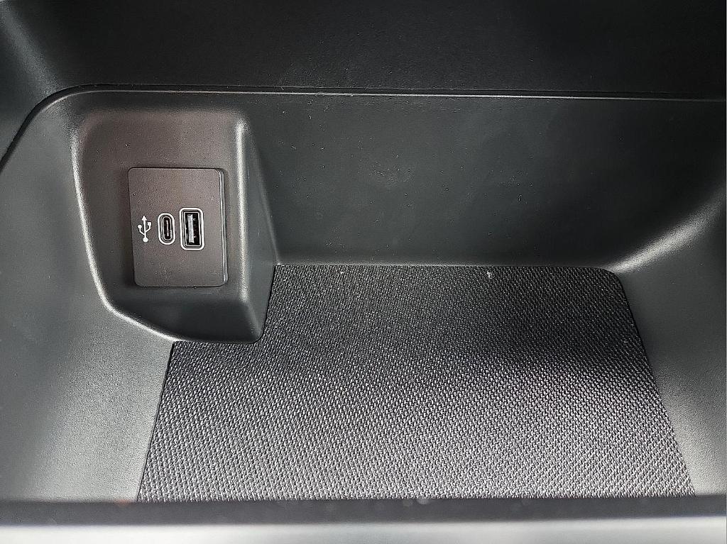 new 2026 Ford F-150 car, priced at $42,439