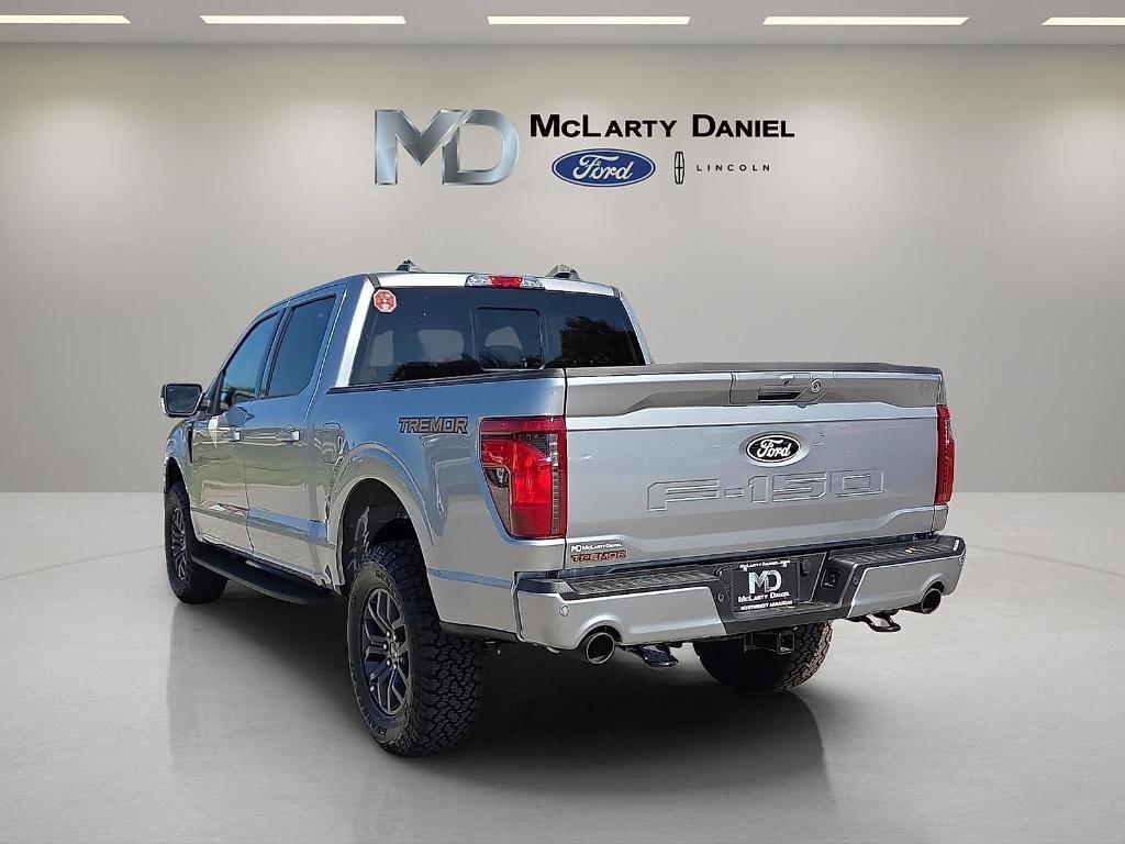 new 2025 Ford F-150 car, priced at $61,678