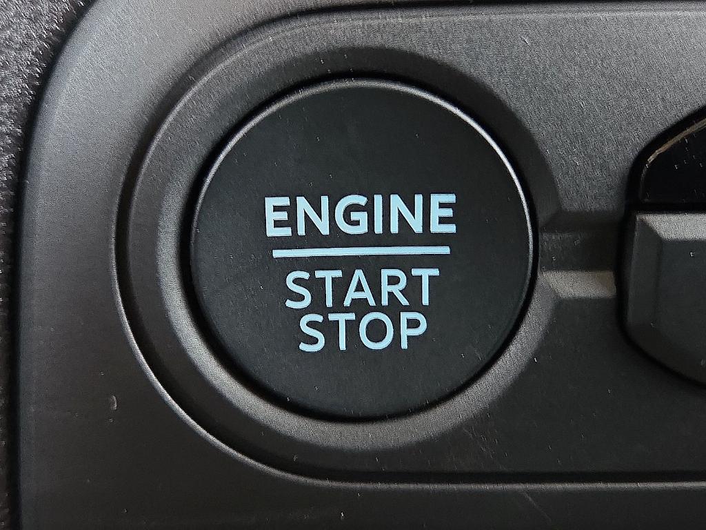 new 2025 Ford Bronco Sport car, priced at $33,962