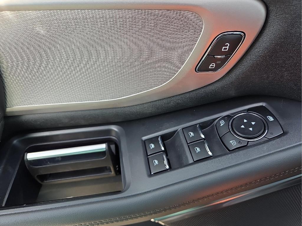 new 2026 Ford Expedition car, priced at $59,756