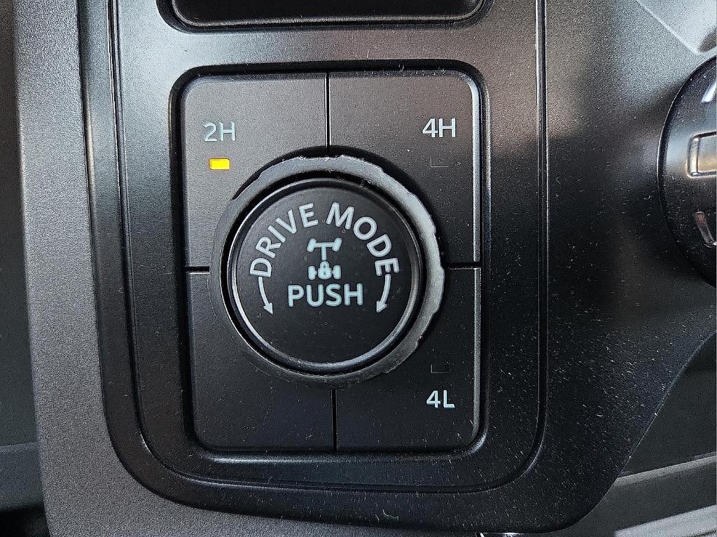 new 2025 Ford F-150 car, priced at $48,089