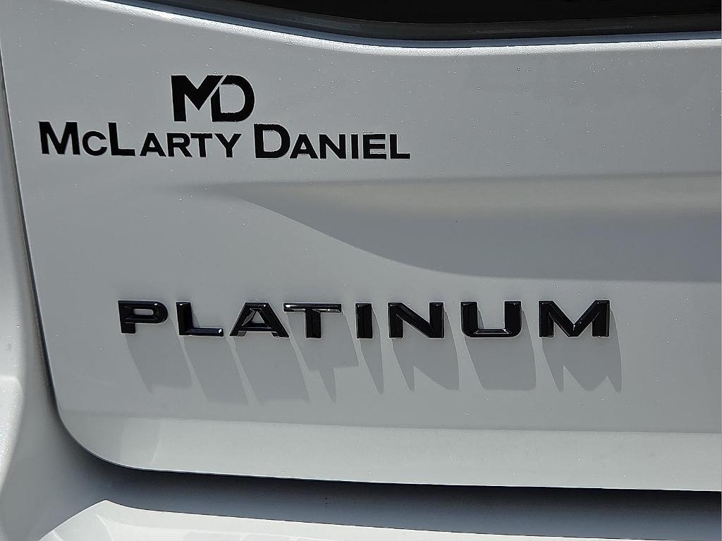 new 2025 Ford Expedition Max car, priced at $80,885