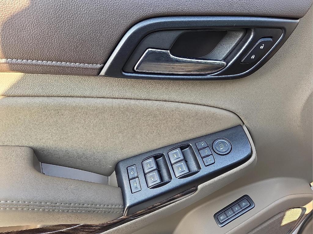 used 2018 GMC Yukon car, priced at $22,582