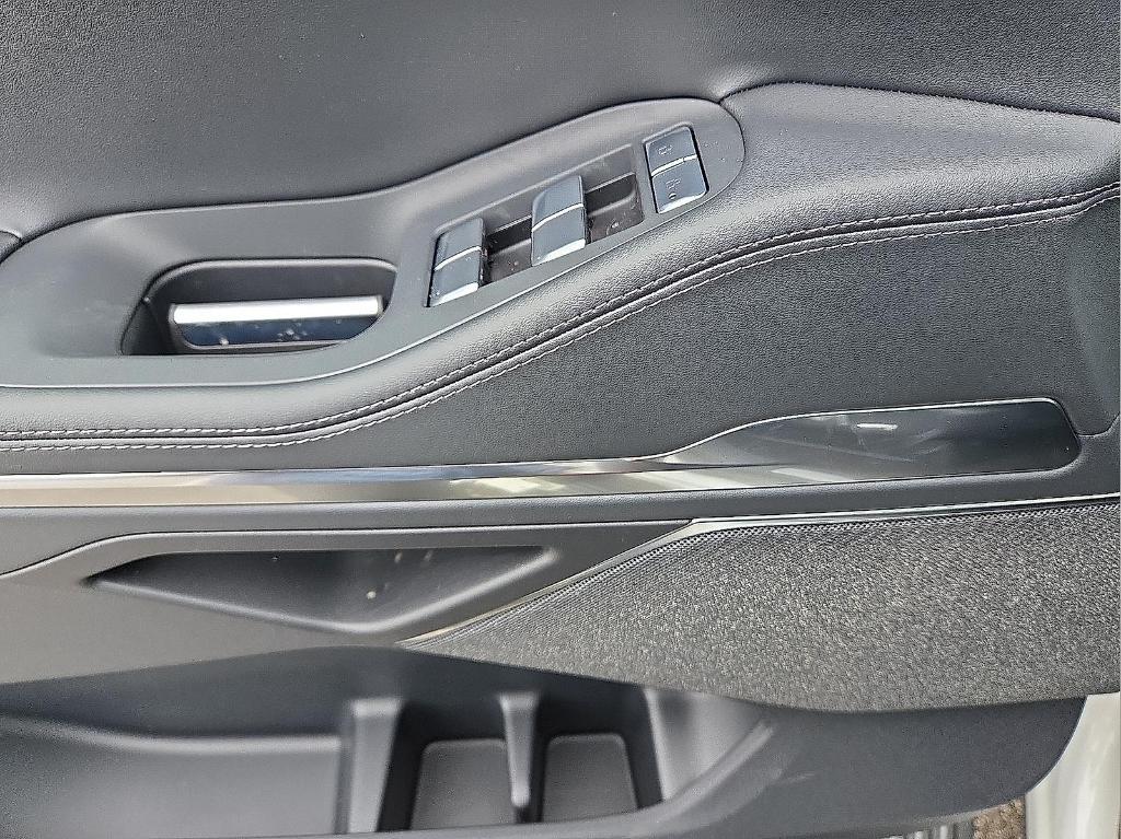 new 2025 Lincoln Navigator car, priced at $102,522