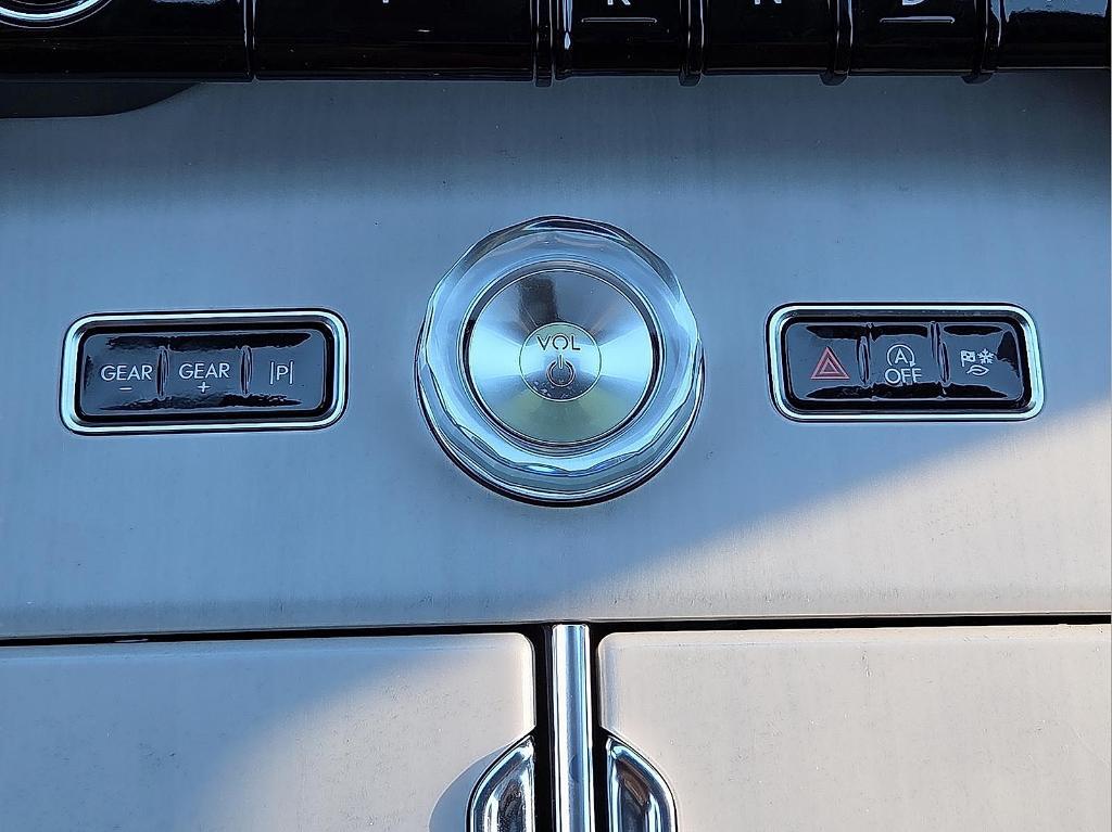 new 2026 Lincoln Navigator car, priced at $112,985