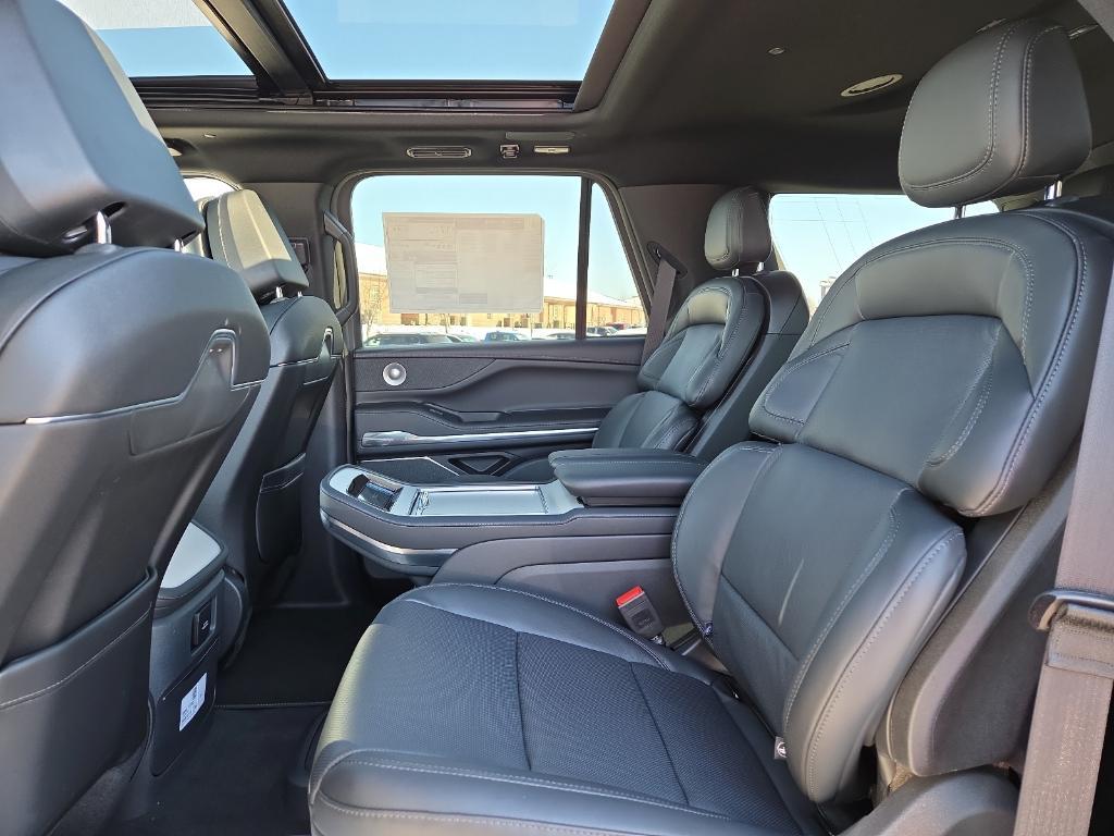 new 2026 Lincoln Navigator car, priced at $112,985