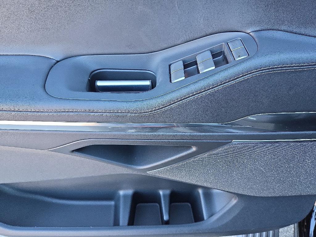 new 2025 Lincoln Navigator car, priced at $96,275