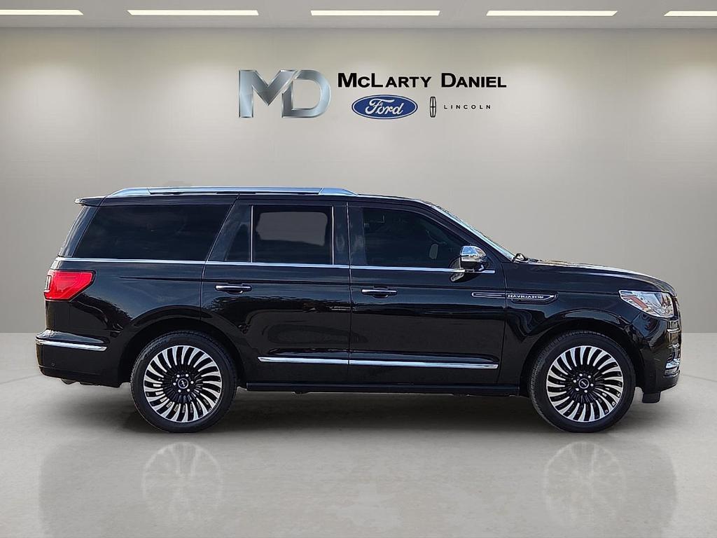 used 2020 Lincoln Navigator car, priced at $38,995