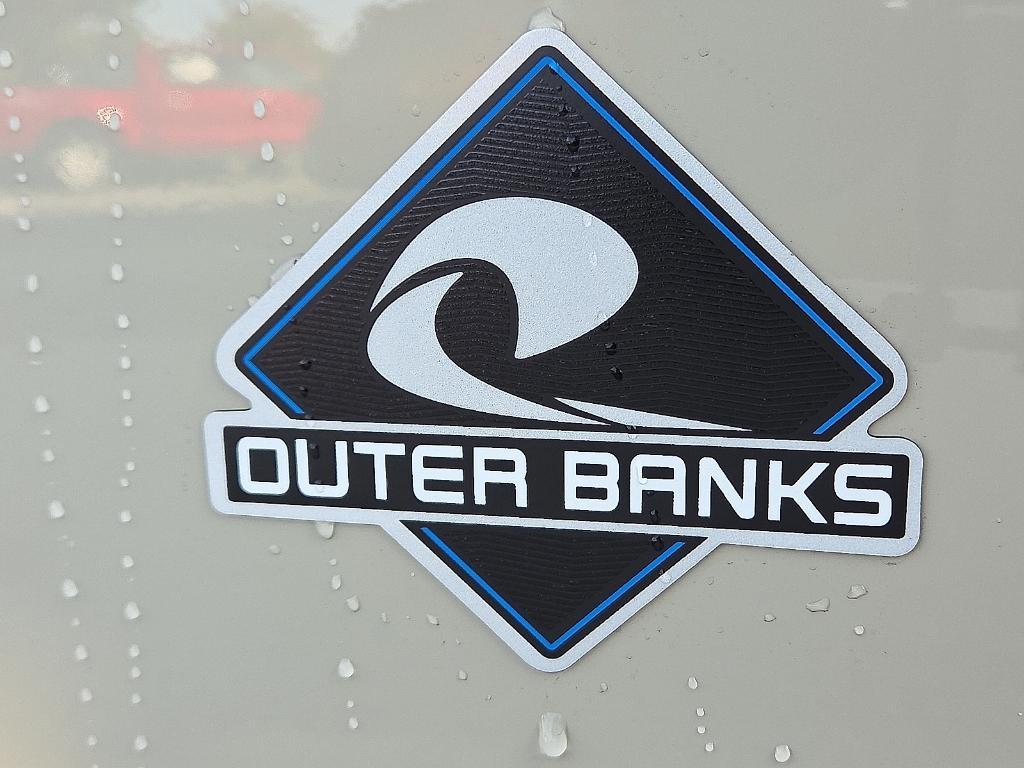 new 2025 Ford Bronco Sport car, priced at $33,714