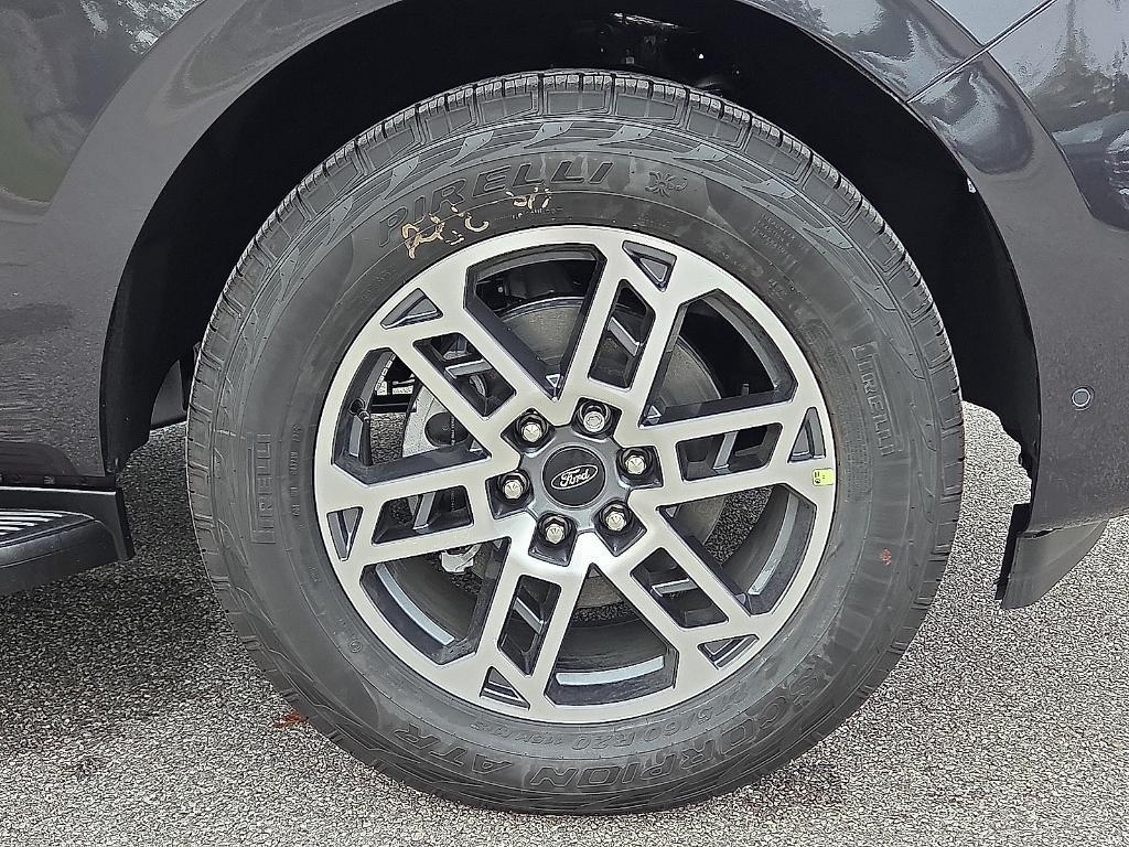 new 2025 Ford Expedition Max car, priced at $69,810