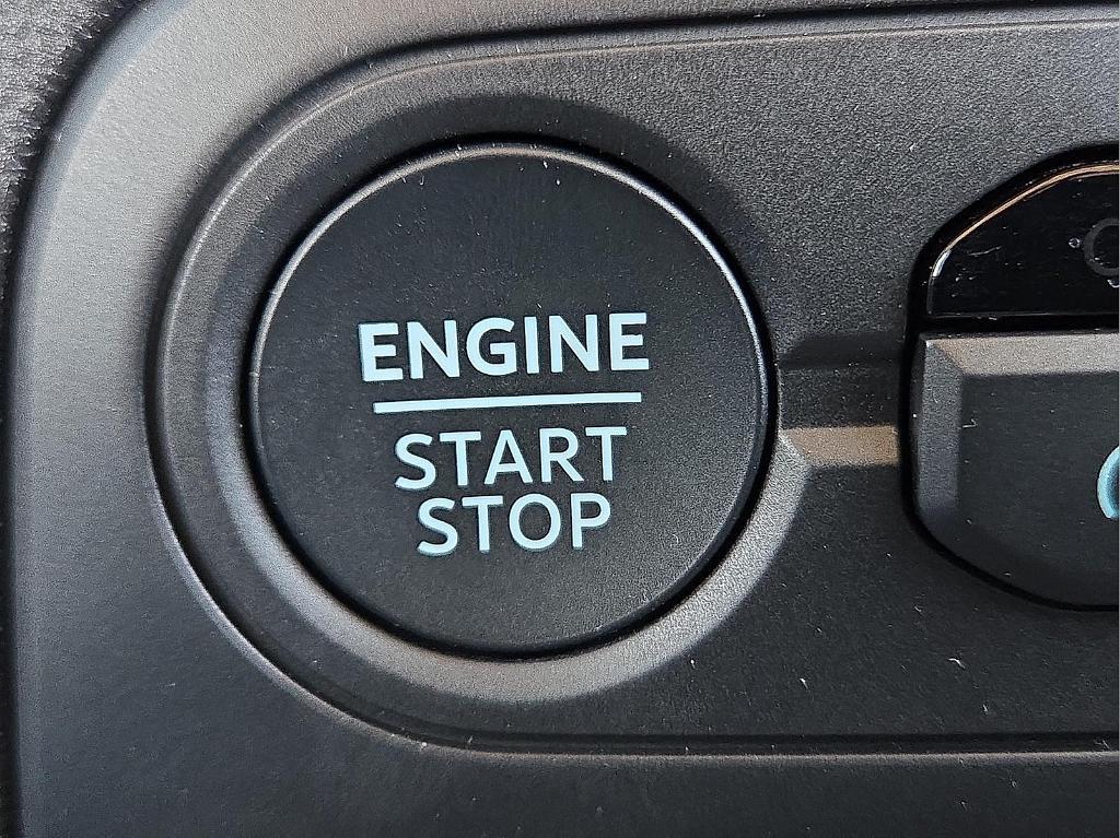 new 2025 Ford Bronco Sport car, priced at $27,604