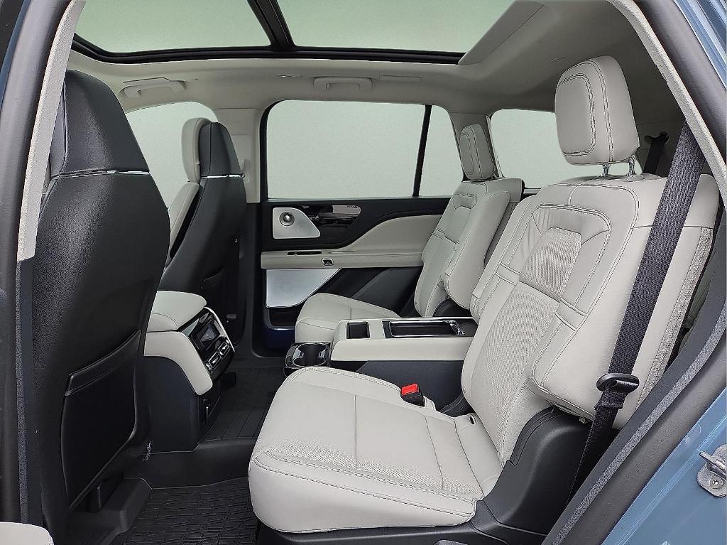 new 2026 Lincoln Aviator car, priced at $72,911