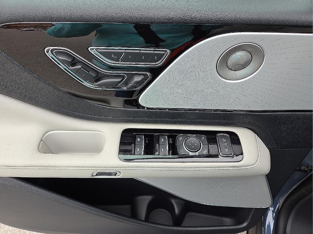 new 2026 Lincoln Aviator car, priced at $72,911