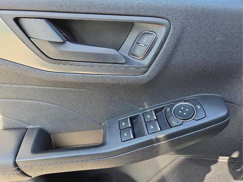 used 2025 Ford Escape car, priced at $24,756