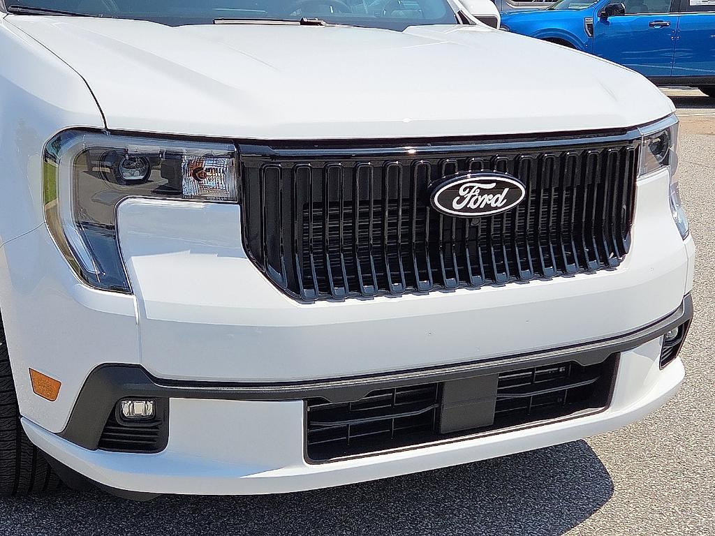 new 2025 Ford Maverick car, priced at $31,081