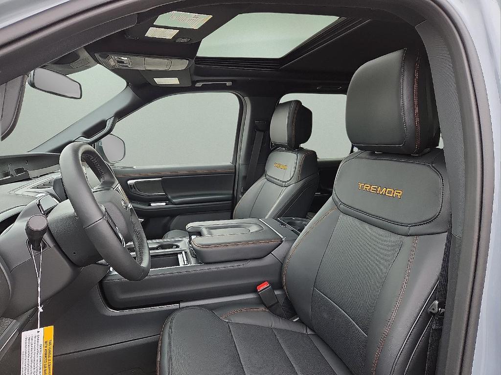 new 2026 Ford Expedition car, priced at $85,874