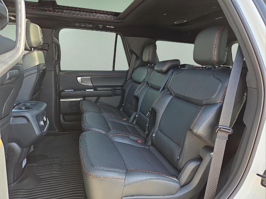 new 2026 Ford Expedition car, priced at $86,451