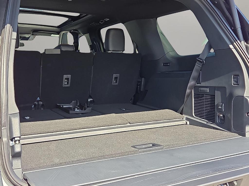 new 2026 Ford Expedition car, priced at $84,669