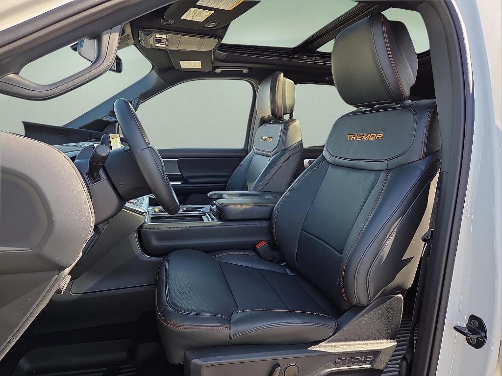 new 2026 Ford Expedition car, priced at $86,451