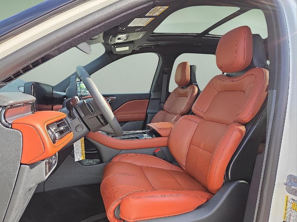 new 2025 Lincoln Aviator car, priced at $67,340