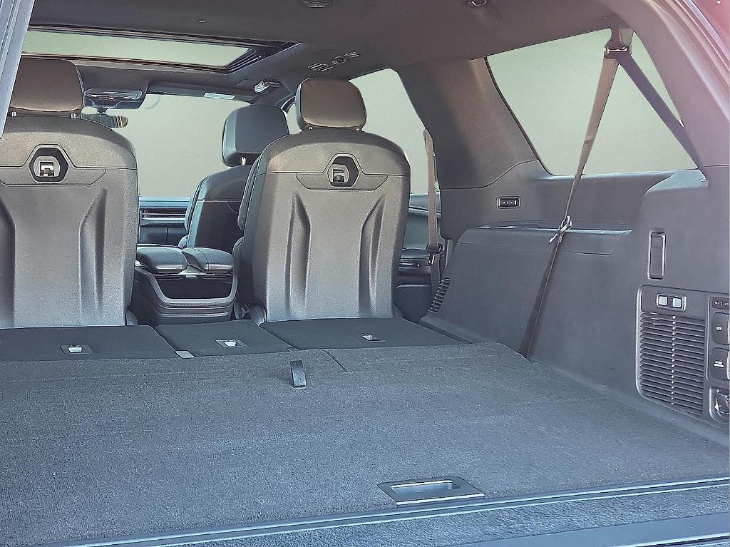 new 2025 Lincoln Navigator L car, priced at $111,515