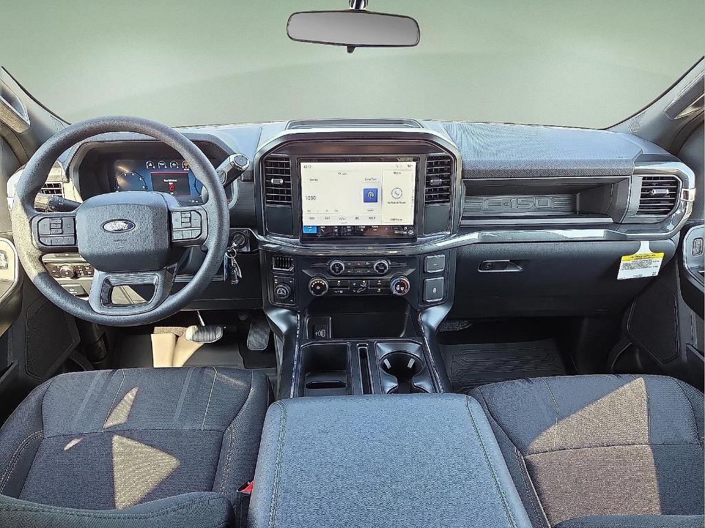 new 2025 Ford F-150 car, priced at $43,013