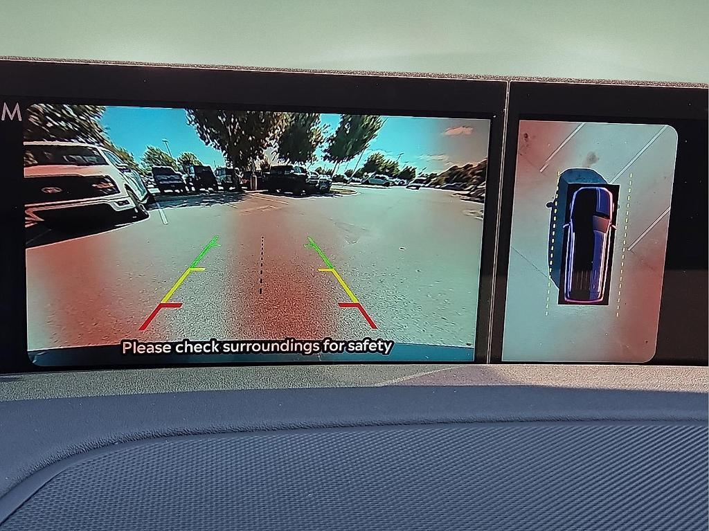 new 2025 Lincoln Navigator car, priced at $98,533