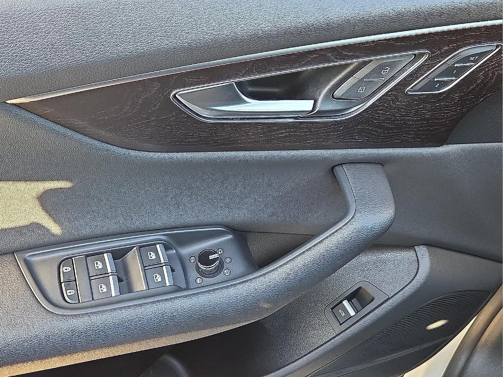 used 2022 Audi Q8 car, priced at $39,944