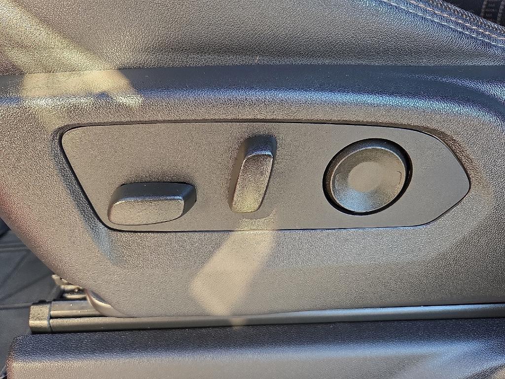 used 2024 Chevrolet Silverado 2500 car, priced at $55,721