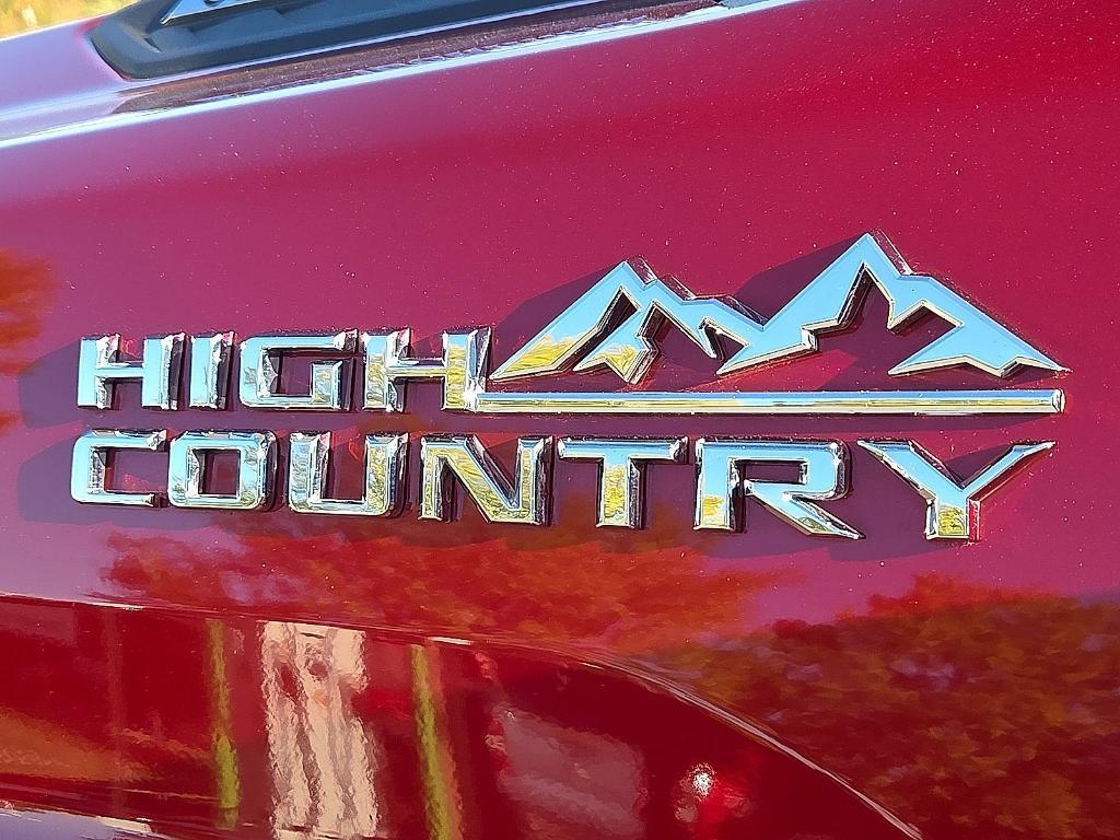 used 2024 Chevrolet Silverado 2500 car, priced at $55,721