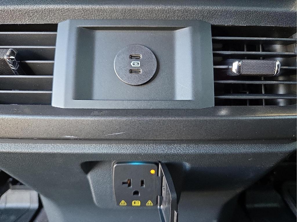 new 2025 Ford F-150 car, priced at $61,433